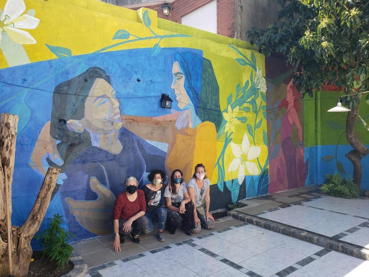 La Casa De Los Murales Avellaneda  Exterior photo